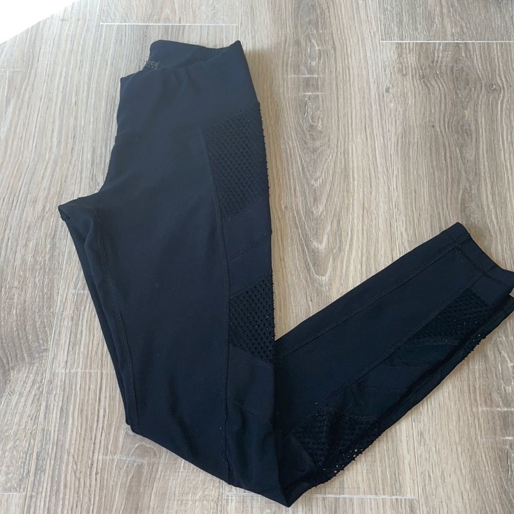 90 DEGREE BY REFLEX BLACK LEGGINGS​